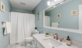 244 Parkwood Dr, Aylett, VA 23009