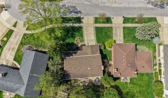 627 S Patton Ave, Arlington Heights, IL 60005