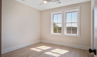 7527 Ladys Secret Ln, Awendaw, SC 29429