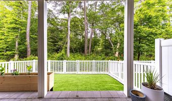 12428 SEA OAKS Ln 4, Berlin, MD 21811