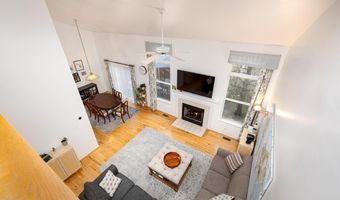 3339 Elsinore Ct, Ann Arbor, MI 48105