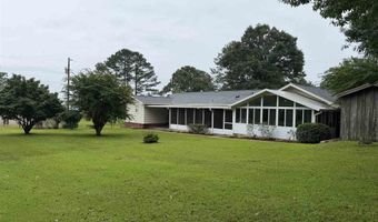 154 Perry Ln, Atmore, AL 36502