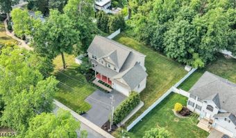 8 A Mason Ave, Bayonne, NJ 07035