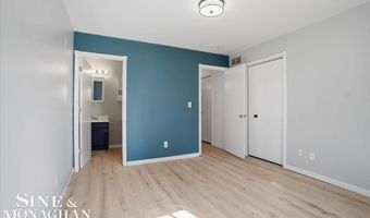 2122 Michigan St, Algonac, MI 48001