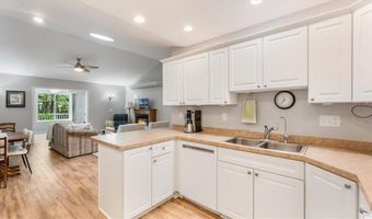 820 N Mckay Ave NE, Alexandria, MN 56308