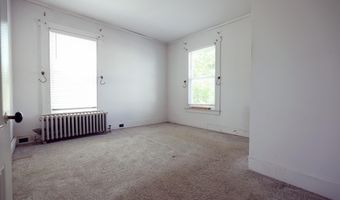 3 Grand St, Augusta, ME 04330
