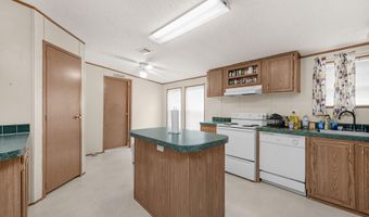 1707 Pickens Cir, Baker, FL 32531