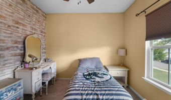 23 Avalon Ave, Barnegat, NJ 08005