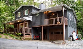 6 Raintree Ln, Arden, NC 28704