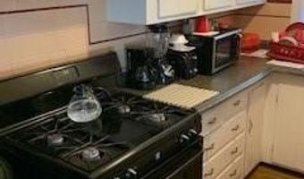 15 Lookout Ave, North Providence, RI 02911