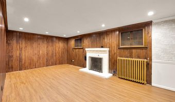 3931 MASSACHUSETTS Ave NW, Washington, DC 20016