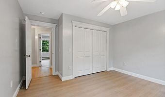 25 Lake Grove Ln, Auburn, ME 04210