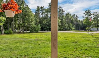 3 Holly Ln, Brookfield, NH 03872