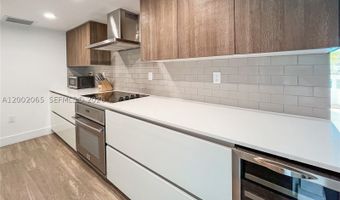 1025 92nd St 401, Bay Harbor Islands, FL 33154