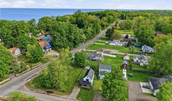 648 Beach Rd, Angola, NY 14006