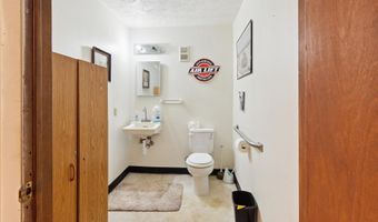 3159 Monroe Rd, Alma, MI 48801