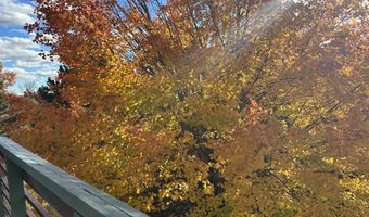 250 Husson Ave 1D, Bangor, ME 04401