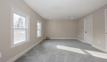 16 Church St, Belmont, NH 03220