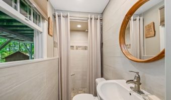 48 Hemlock Ave, Andover, NJ 07860