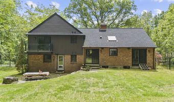 319 Nonnewaug Rd, Bethlehem, CT 06751