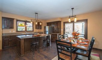 1140 N 100th Rd, Baldwin City, KS 66006