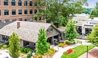 3085 Walnut Creek Dr, Alpharetta, GA 30005
