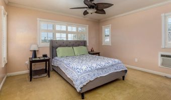 532 Kempton St, Spring Valley, CA 91977