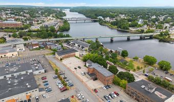 24 Pleasant St, Bangor, ME 04401