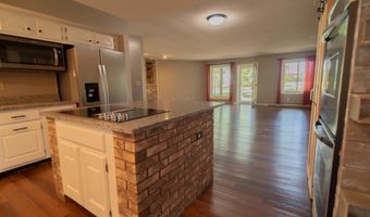13952 Lochard Rd, Anna, OH 45302
