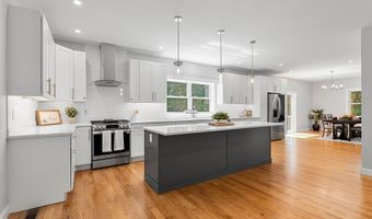11 Bicknell Rd, Billerica, MA 01821