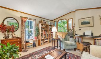 130 Sugar Hill Dr, Bristol, NH 03222