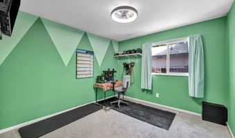 2434 Fieldcrest Dr, Carson City, NV 89701