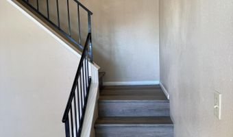 286 W PALOMINO Dr 118, Chandler, AZ 85225