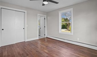 5 Katherine Dr, Johnston, RI 02919