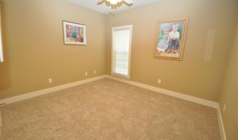 204 PARLIAMENT Pkwy, Alabaster, AL 35114