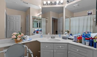 20322 BEECHWOOD Ter 202, Ashburn, VA 20147