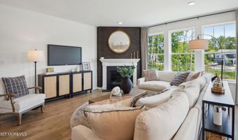 10 E Garfield Ave, Atlantic Highlands, NJ 07716