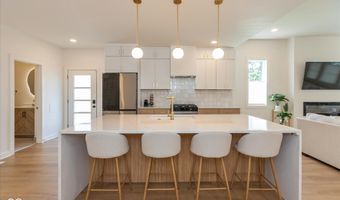 733 Parkway Ave, Indianapolis, IN 46203
