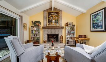 113 Sherwood Dr, Santa Rosa, CA 95405