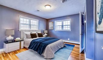 1021 Fremont St, Anoka, MN 55303