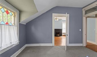 802 S Center St, Ashland, VA 23005