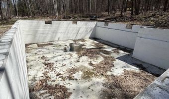 327 South Rd, Bethlehem, NH 03574