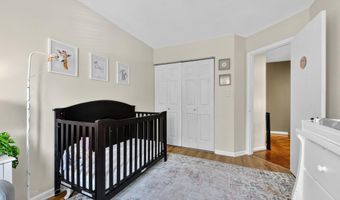 48 WINGED FOOT Dr, Reading, PA 19607