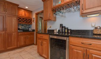 301 N Amherst Rd, Bedford, NH 03110