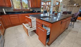 1653 Chapel Ridge Ln, Adams Twp., PA 16046