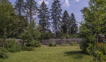 202 W Whittier Ave, Altoona, PA 16602