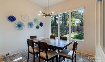 3110 Creighton Dr, Charlotte, NC 28205