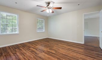 1129 KING ARTHUR Ct, Alabaster, AL 35007