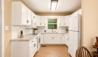 4136 TUDOR Ln, Anniston, AL 36207