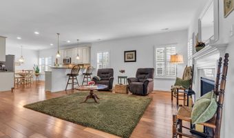 31 Twilight Dr, Barnegat, NJ 08005